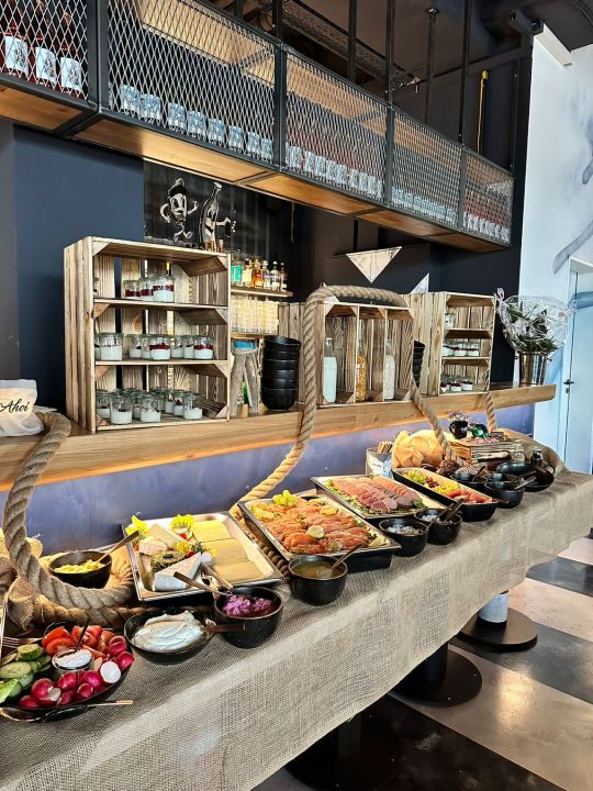 Frühstücksbuffet im Ahoi Wismar